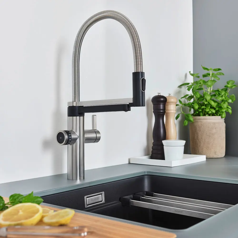 Modent Kitchen Tap 5 Surprising Things Modern Kitchen Taps Can Now Do in 2026 | Tap Warehouse
