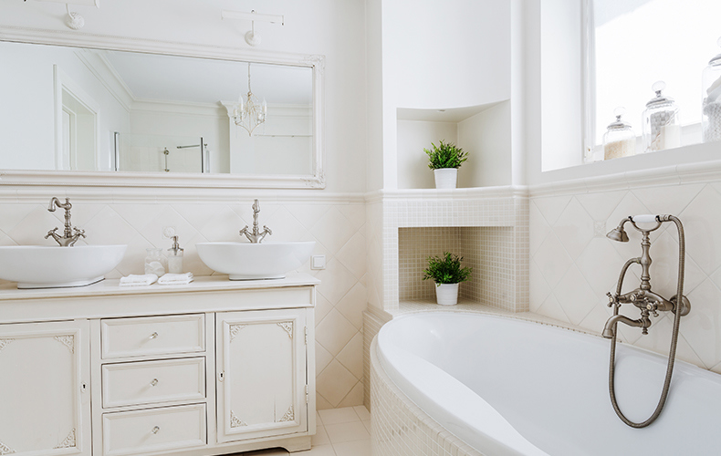 White bathroom colour ideas