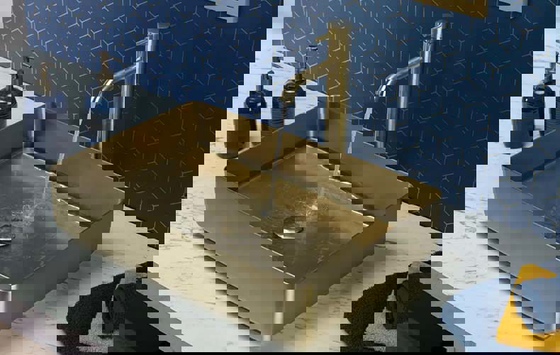 Brushed Brass Basin Tap