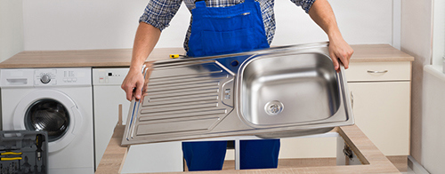 fitting-a-kitchen-sink